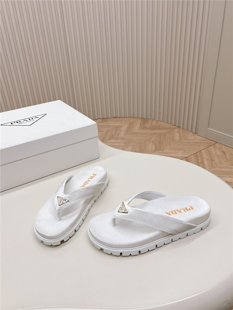 Pra*a velvet thong flip-flops white