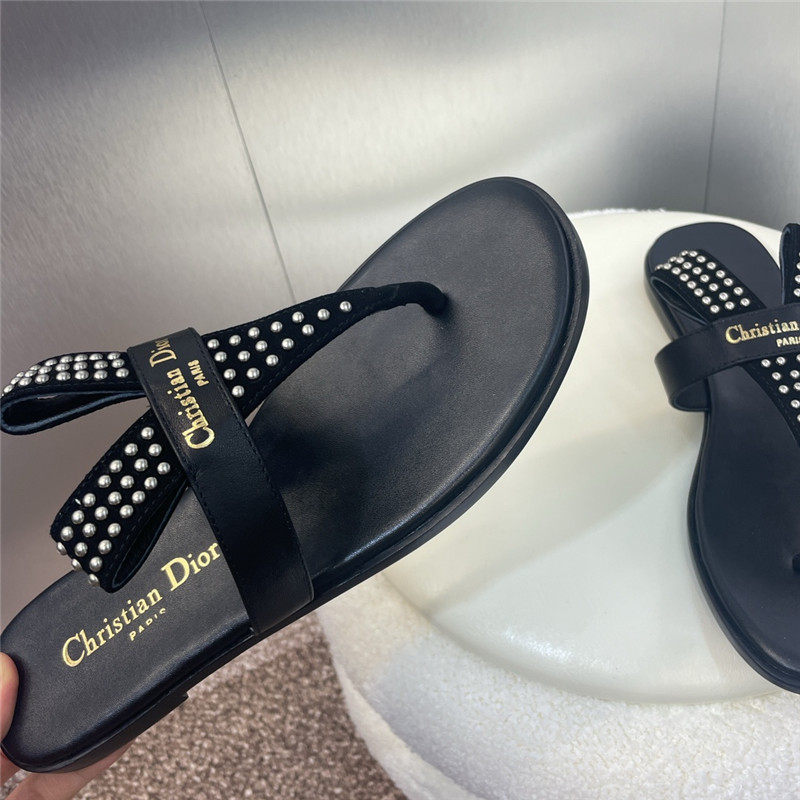D10r eclat thong sandal black