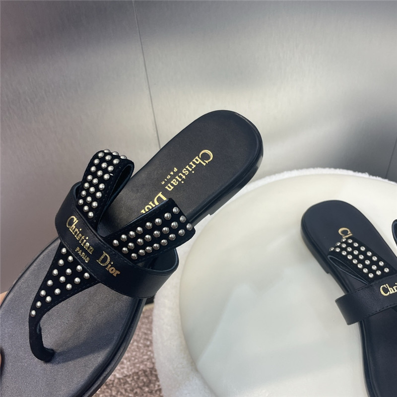 D10r eclat thong sandal black