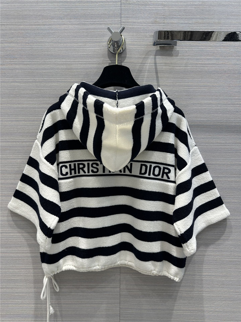 D10r new hooded short sleeve replica designer clothes
