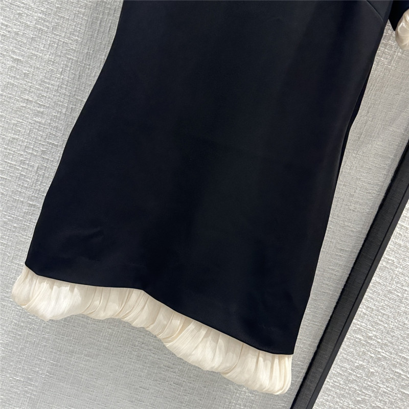 Va1e*ntin0 short sleeve dress replica designer clothes