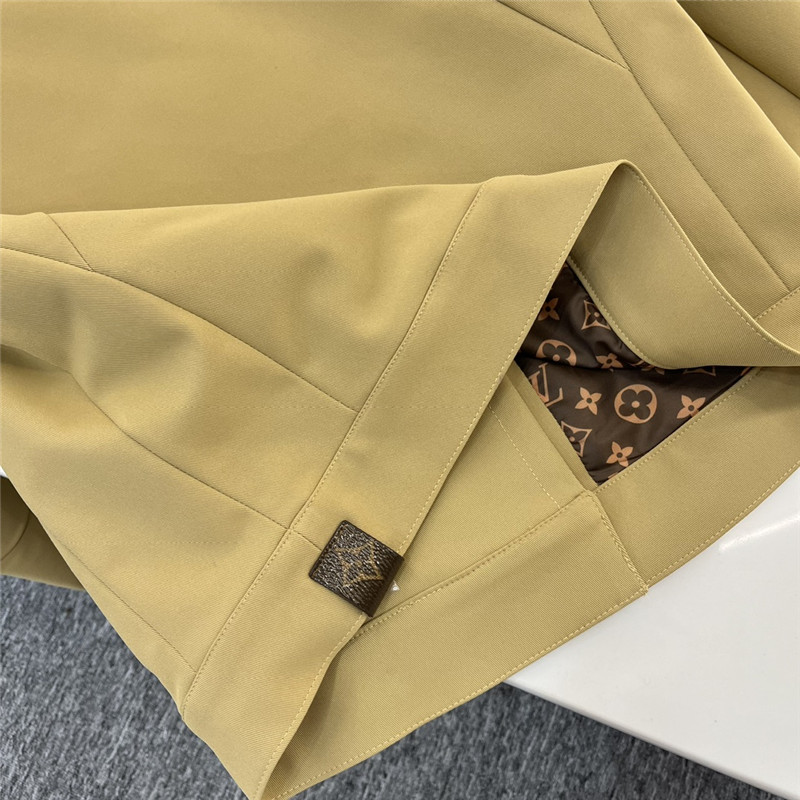 l0vis Vvtt0n lv double breasted round neck jacket replica clothes