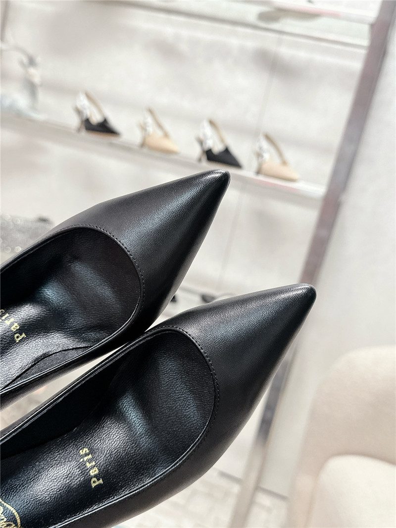 Chr1st1an louboutin ginko 85 leather pumps in black