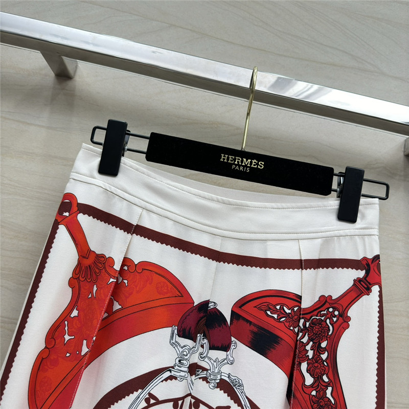H**me5 chain saddle print silk trousers replica clothes