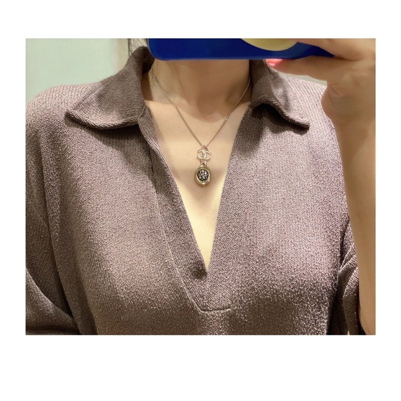 Ch**el double c necklace