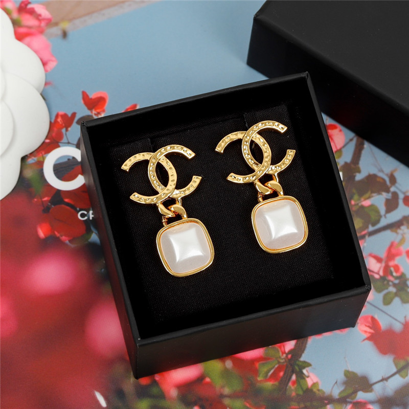 Ch**el vintage series earrings