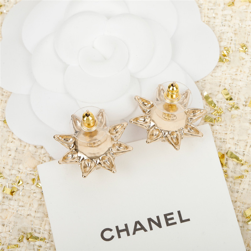 Ch**el sunflower pearl earrings