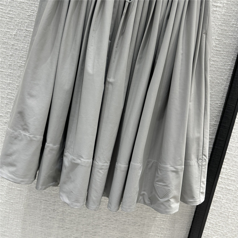 Pra*a sporty low-waist pleated skirt replica clothes