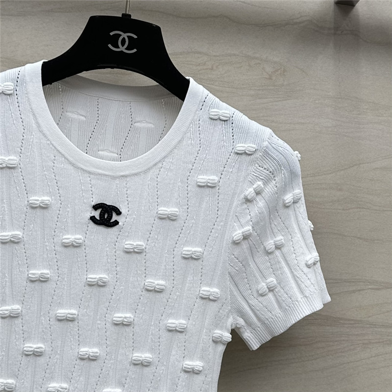 Ch**el embossed bow knitted top replica clothes