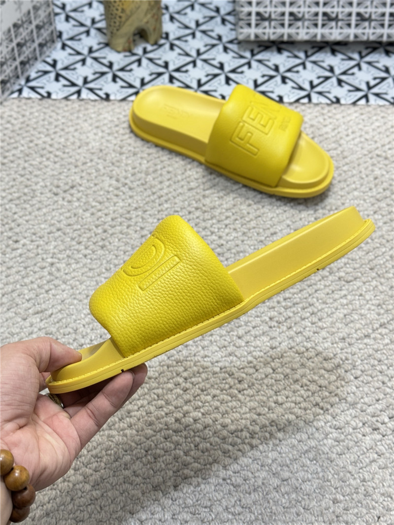 F**di roma slides yellow