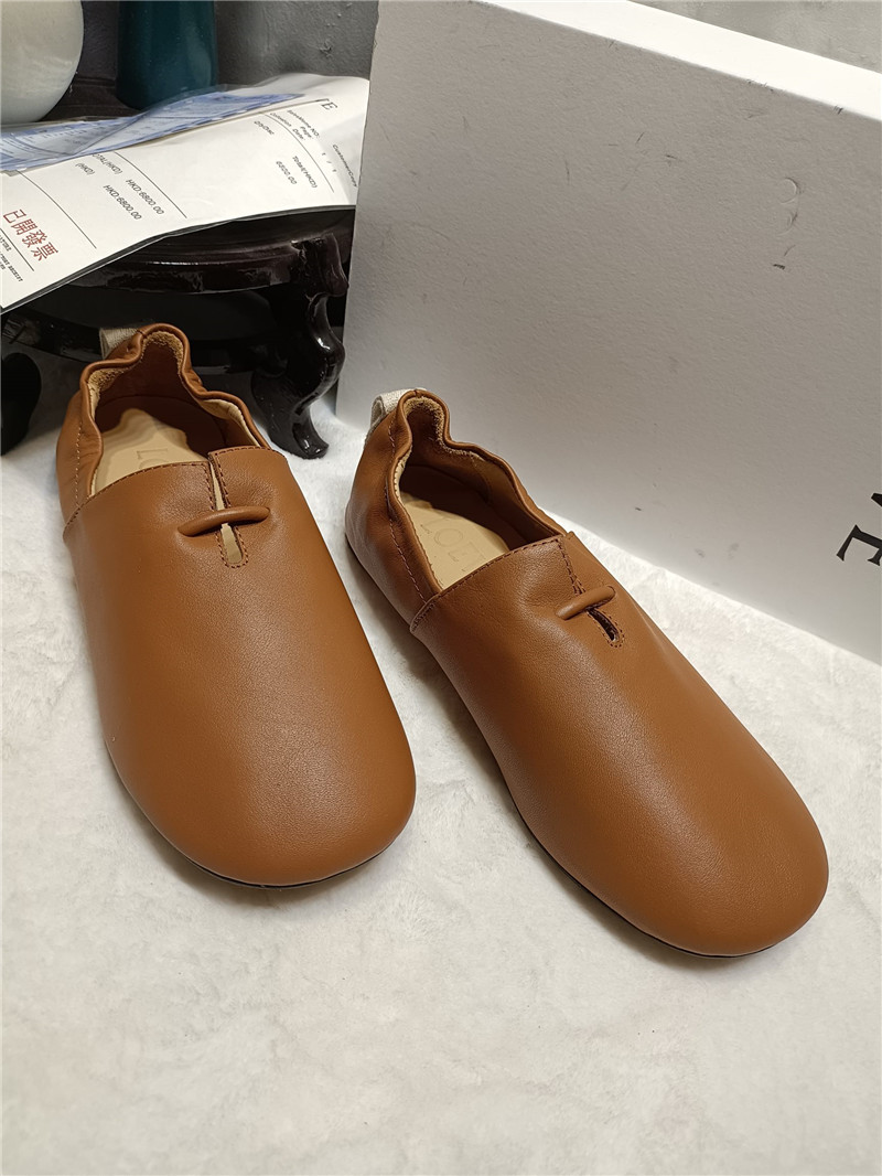 L0ew* brown leather ballet flats