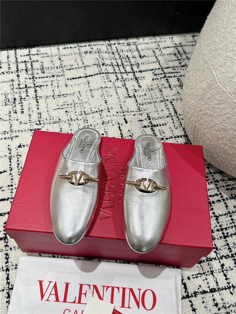 Va1e*ntin0 garavani vlogo signature leather mules silver