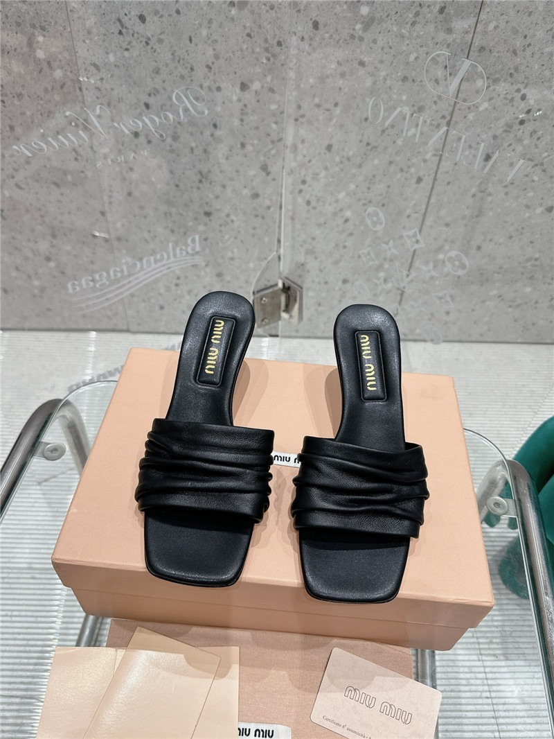 Miu Miu Leather Kitten-Heel Mule Sandals in Black