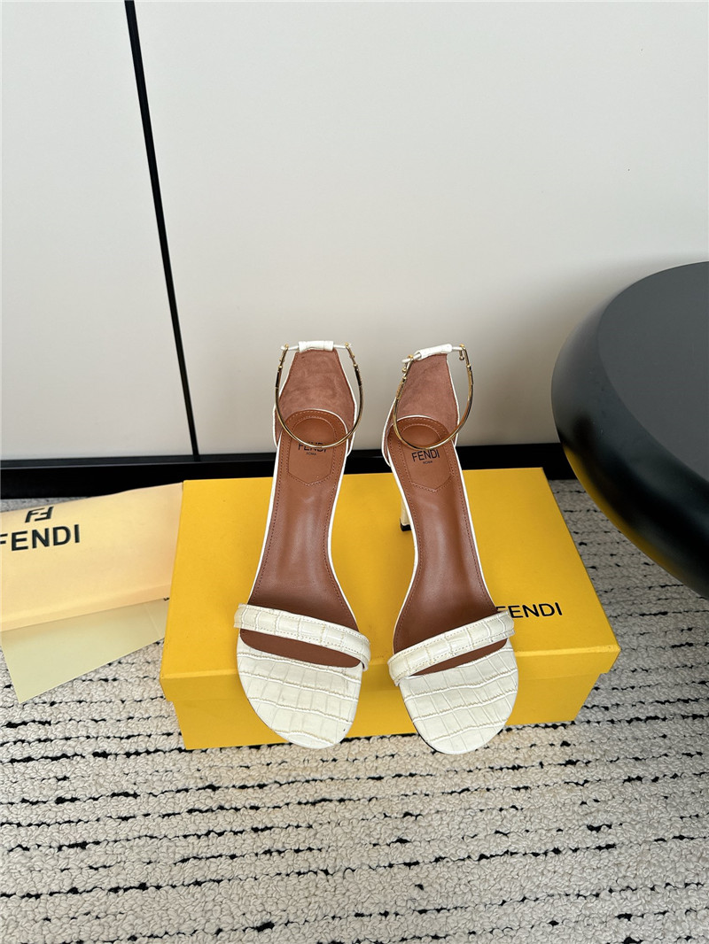 F**di keefa white leather slingback sandals