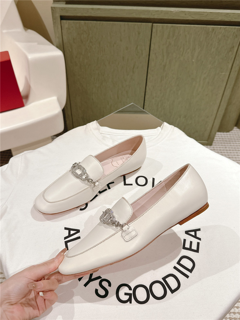 roger u1u1er embellished white leather loafers