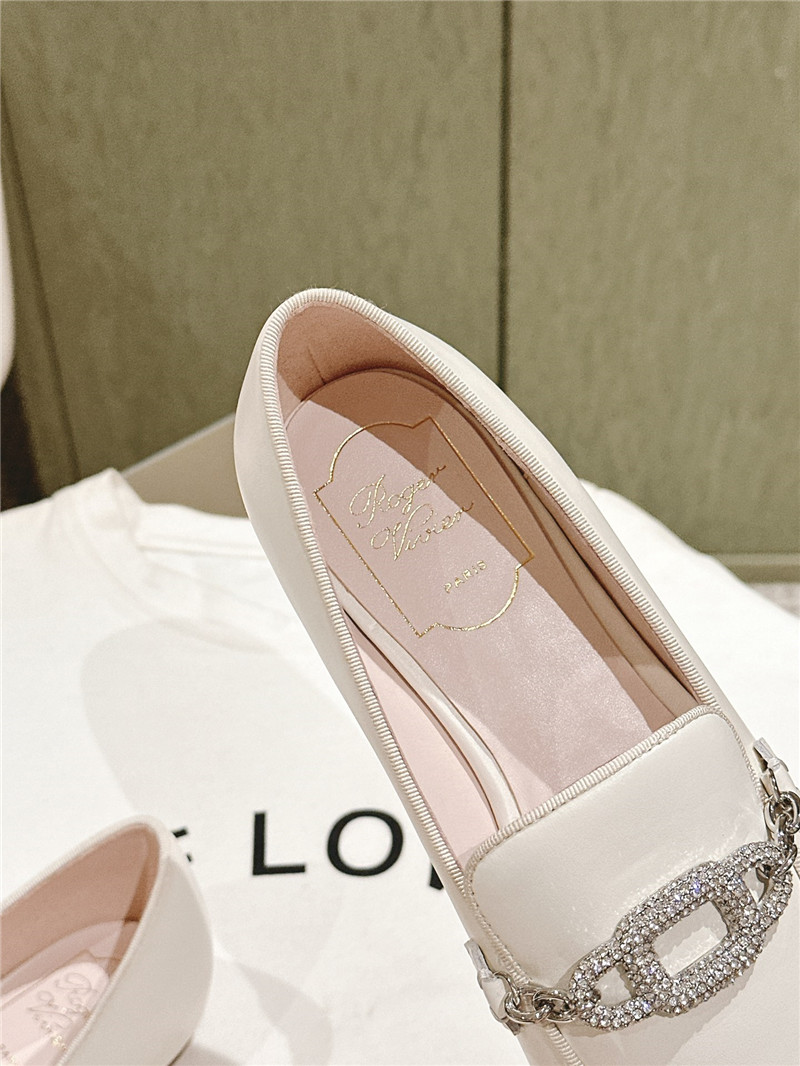 roger u1u1er embellished white leather loafers