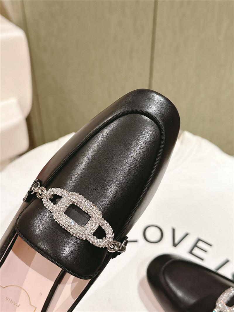 roger u1u1er embellished leather loafers in black