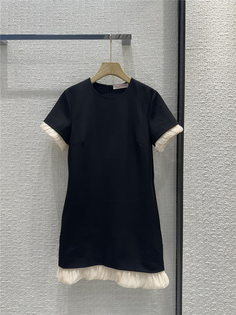 Va1e*ntin0 short sleeve dress cheap replica designer clothes
