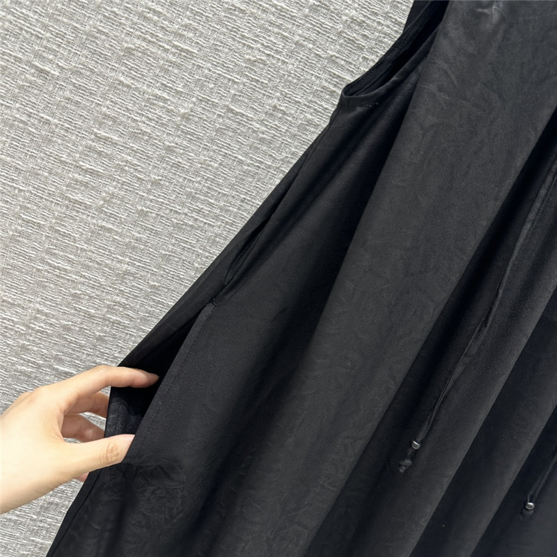 The R0w pleated crew neck vest long dress replica clothing