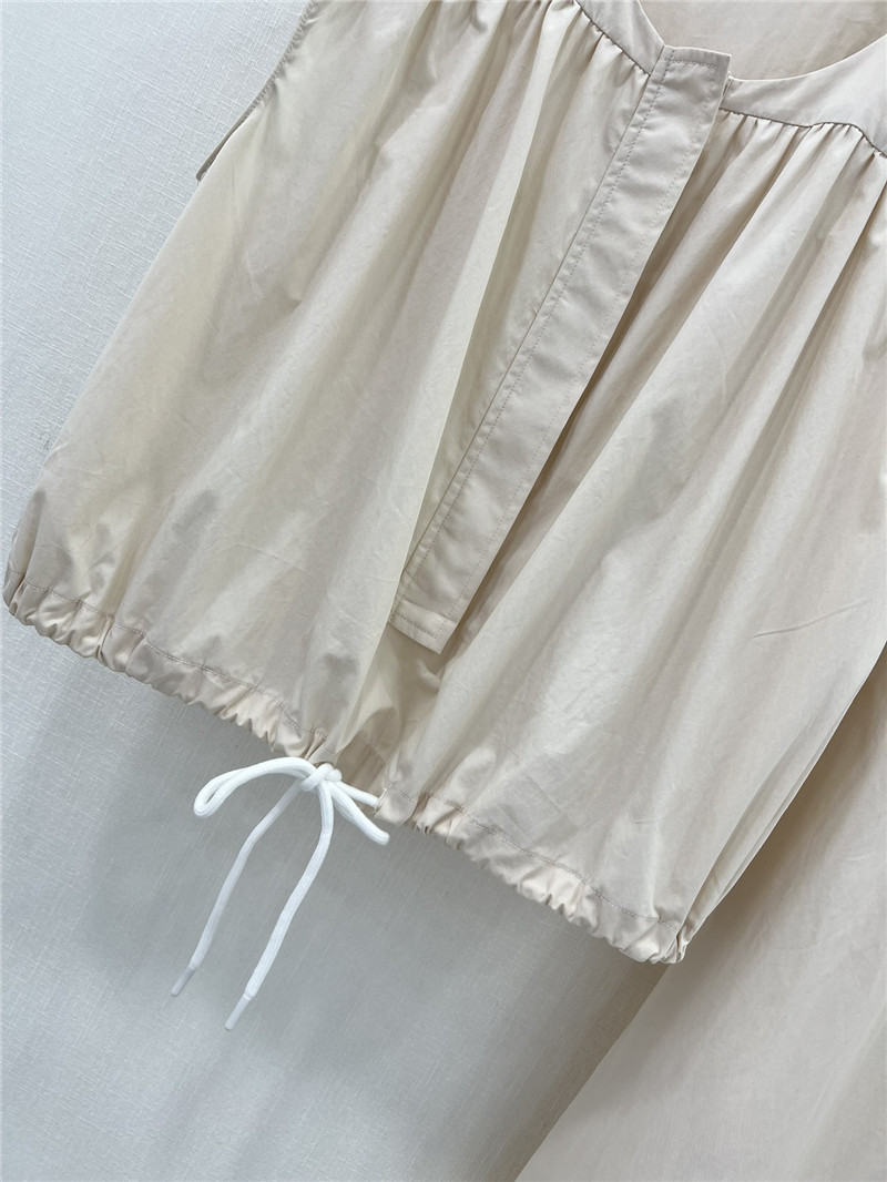 The R0w short vest + straight long skirt replica clothes