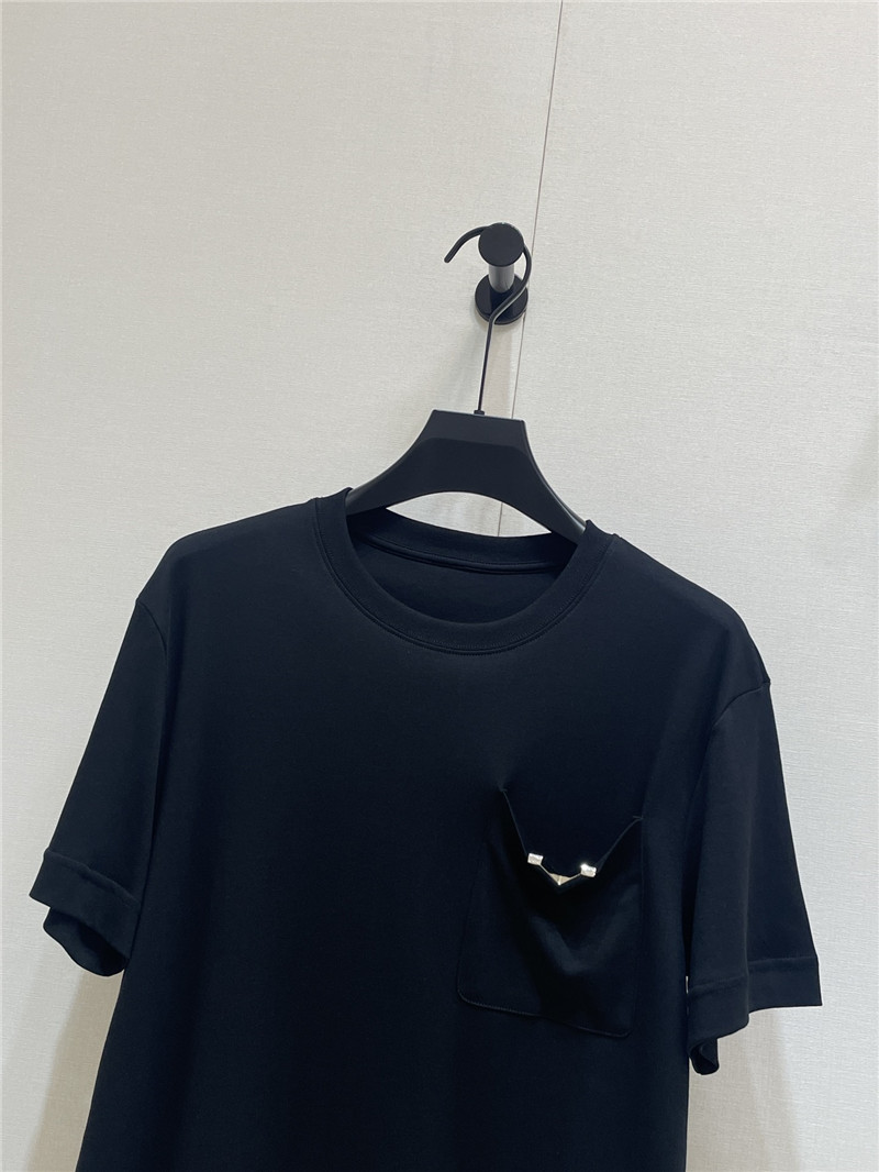 Va1e*ntin0 v pocket t-shirt replica d&g clothing