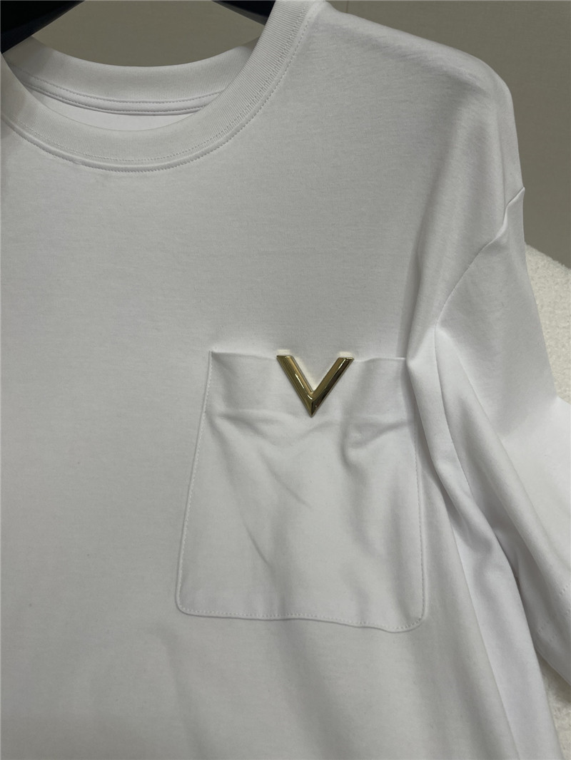 Va1e*ntin0 v pocket t-shirt replica d&g clothing
