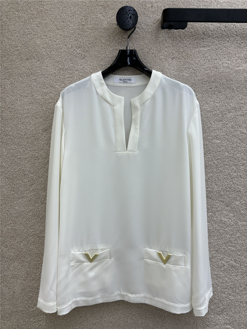 Va1e*ntin0 gold v logo shirt replica d&g clothing