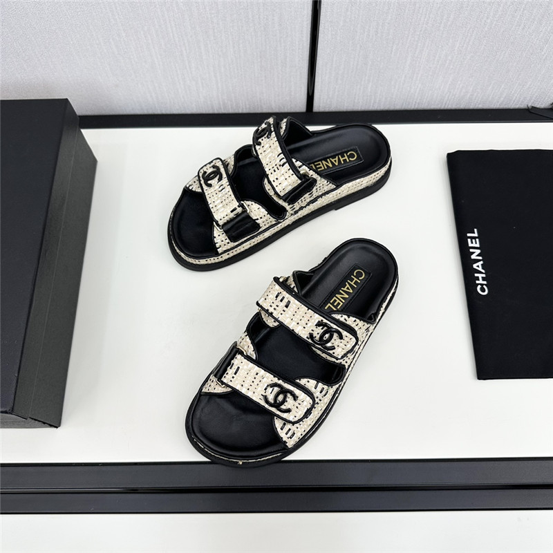 Ch**el grained tweed velcro slides in black