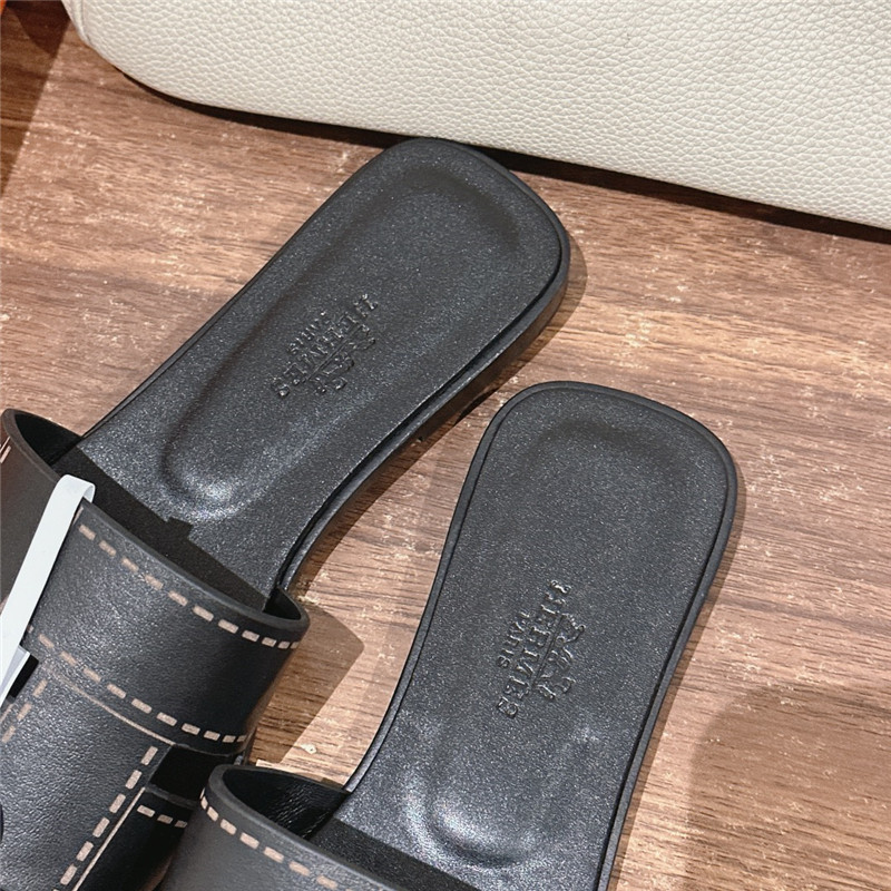 H**me5 idioma sandal women’s