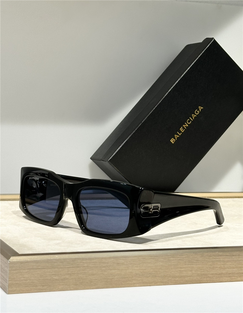Ba1en*iaga sunglasses