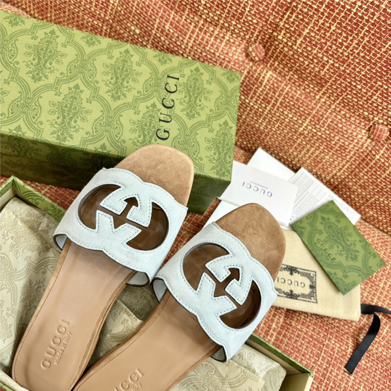 Gvc*1 suede interlocking gg sandals in green