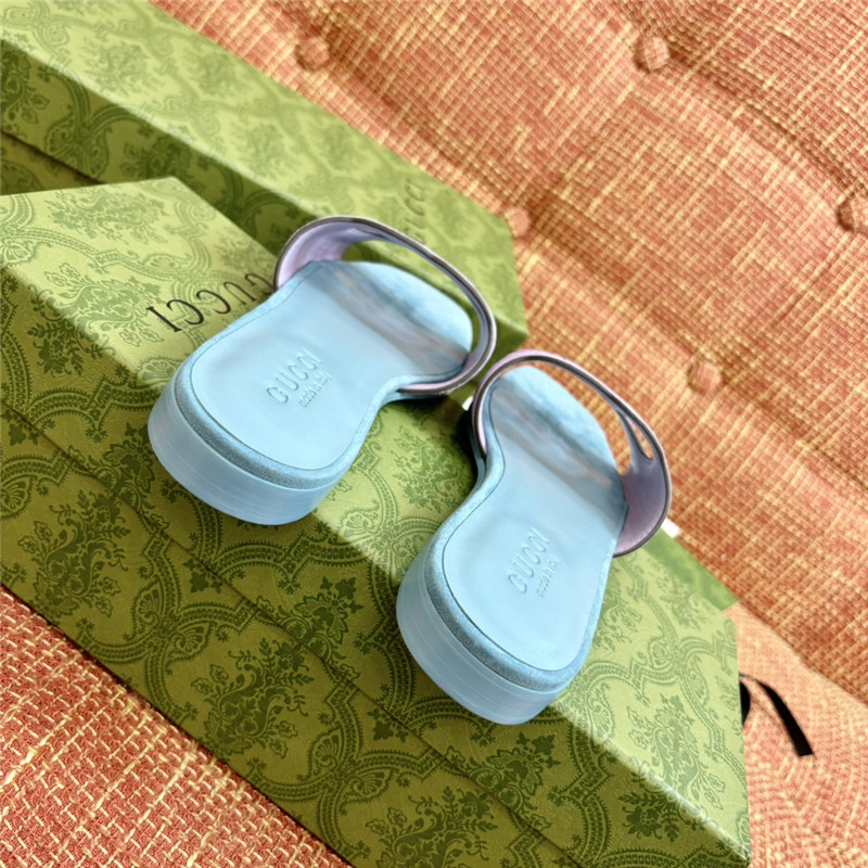 Gvc*1 suede interlocking g sandals