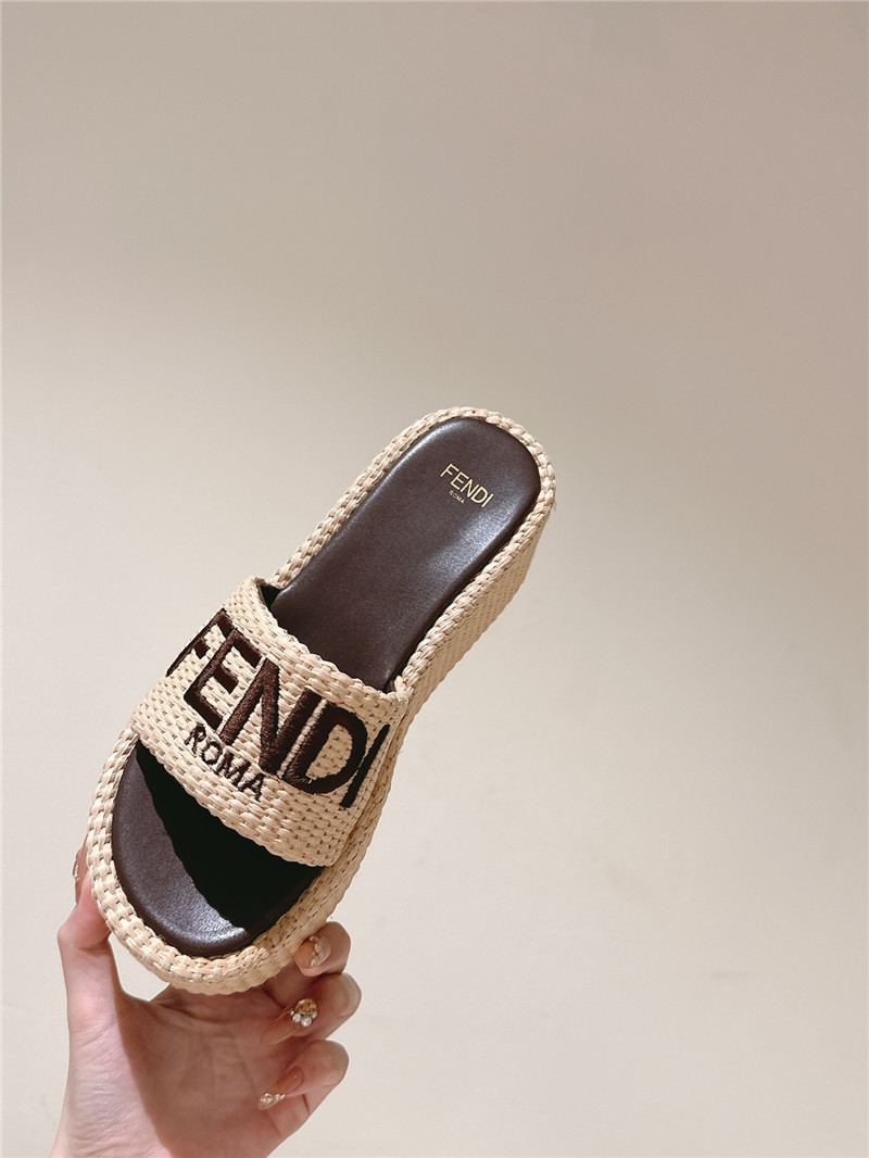 F**di sunshine platform slides