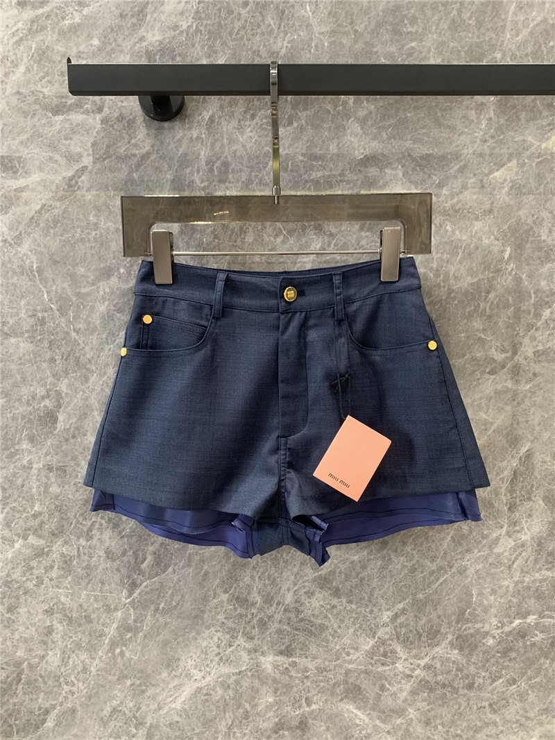 M1um1u straight shorts replica clothes