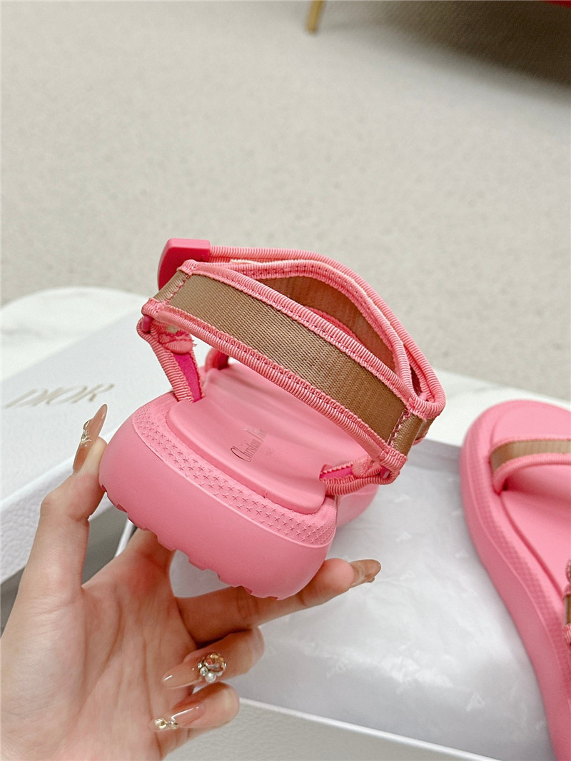 D10r women’s d-wave sandals leather pink