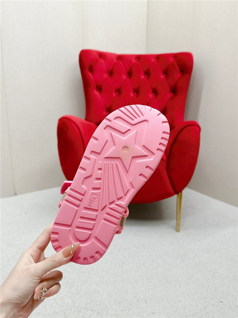 D10r women’s d-wave sandals leather pink