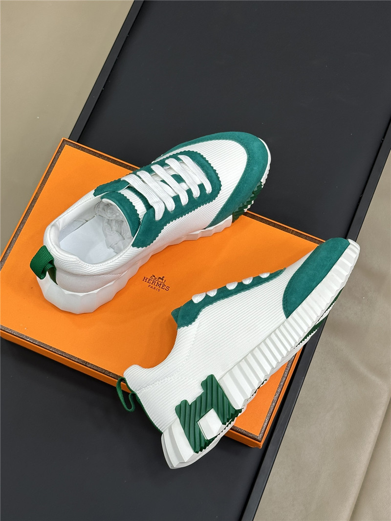 H**me5 green bouncing sneakers
