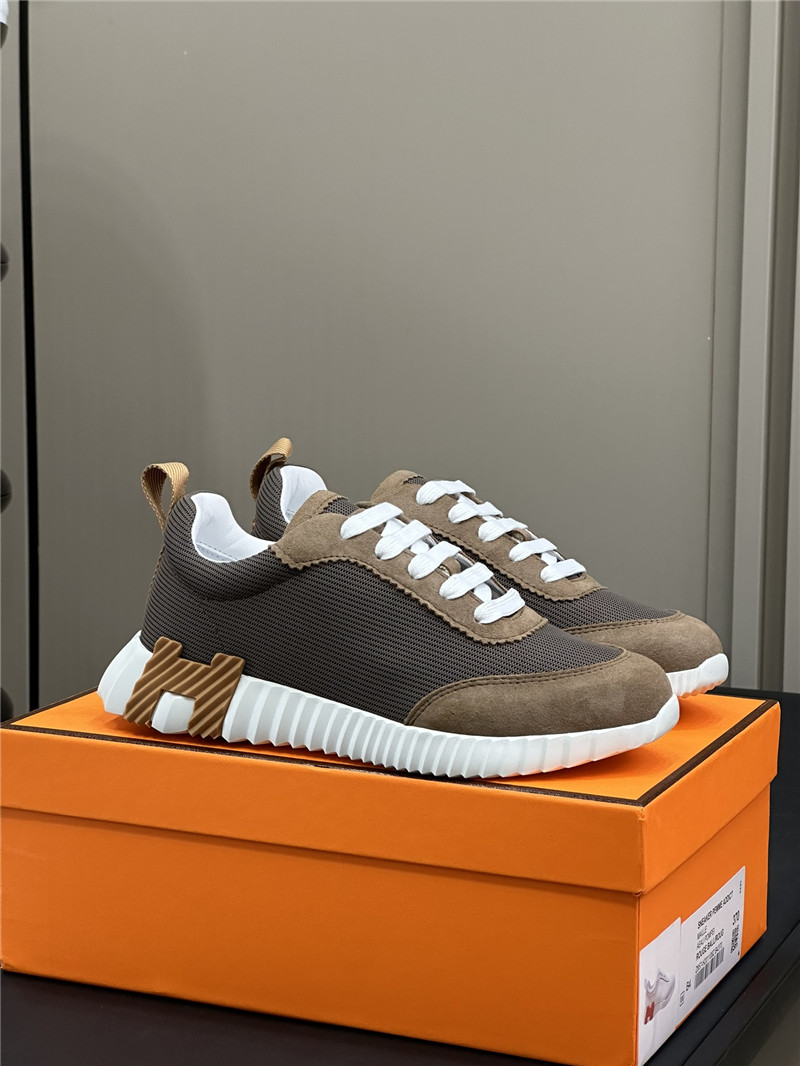 H**me5 bouncing sneakers in brown