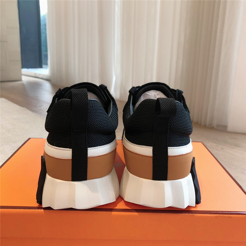 H**me5 tan leather bouncing sneakers