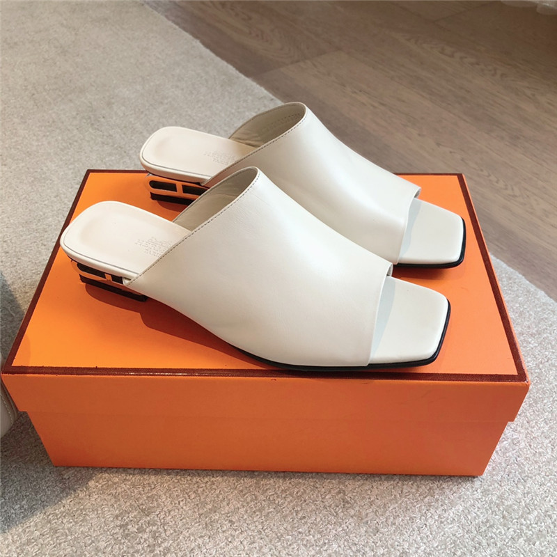 H**me5 idole sandals white