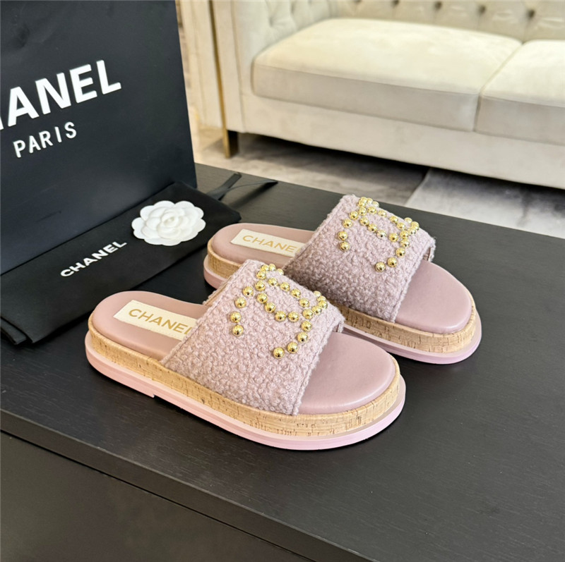 Ch**el logo platform pearl tweed slippers