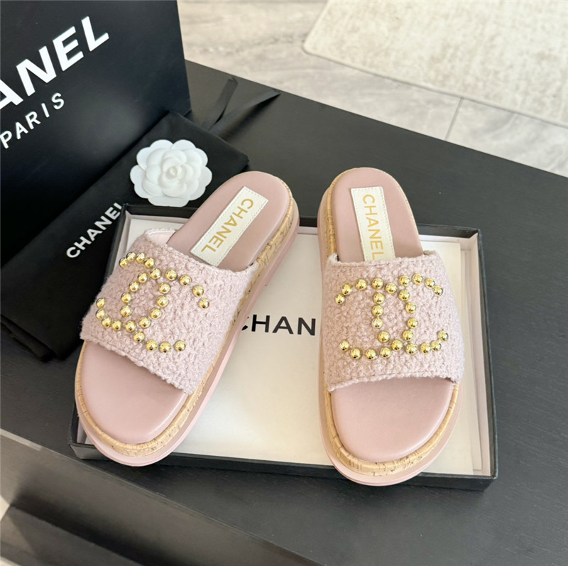 Ch**el logo platform pearl tweed slippers