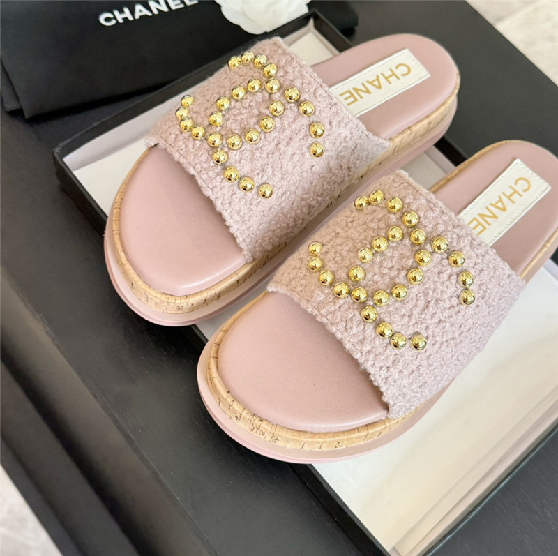 Ch**el logo platform pearl tweed slippers
