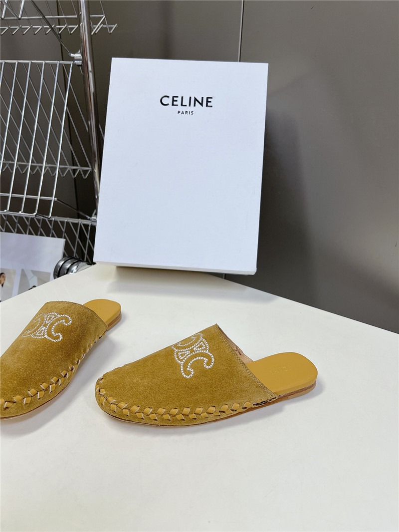 Ce1i*e marlou triomphe mule in suede calfskin
