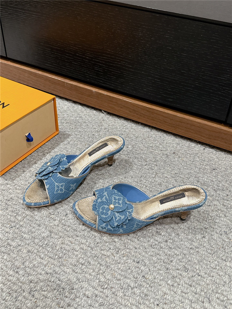 l0vis Vvtt0n denim kitten heels