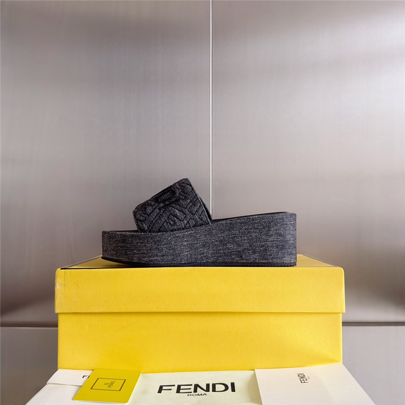 F**di sunshine gray platform sandals