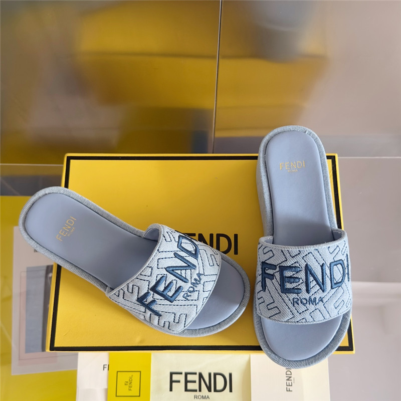 F**di sunshine black platform sandals