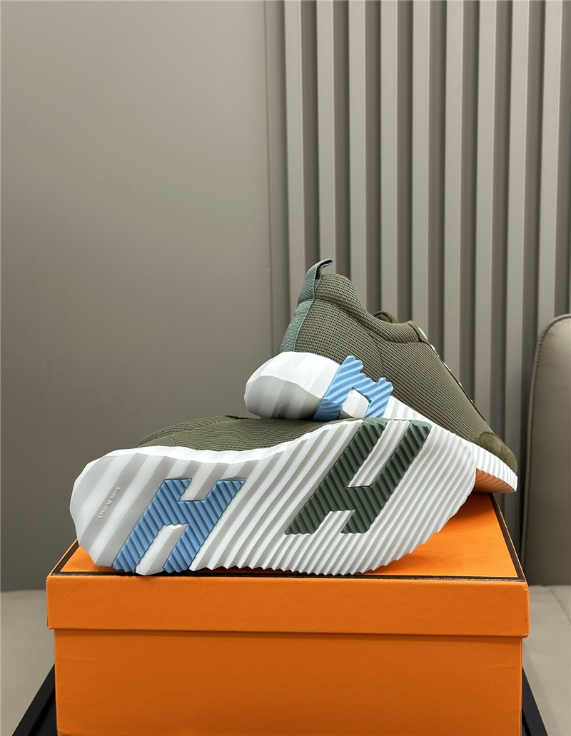 H**me5 army green bouncing sneakers for women