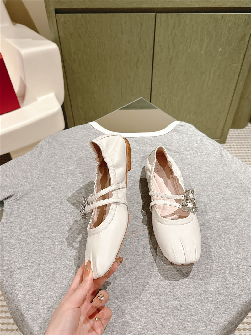 roger u1u1er strass leather ballerina flats