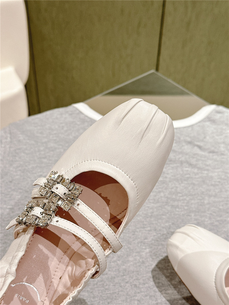 roger u1u1er strass leather ballerina flats